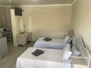 Ober-ammer-gau Guesthouse - 8