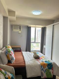 Deluxe Studio Unit in Avida Towers - 4