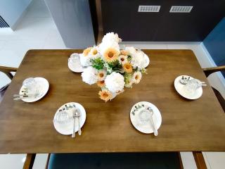 Deluxe 3 Bedroom Garden View - 8