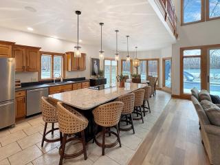 Grand Lake Getaway with Pool, Boat Dock - Sleeps 22 - 8