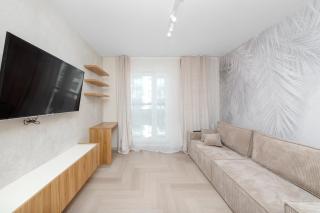 Kawalerka z balkonem na Sylwestra w super lokalizacji - 0