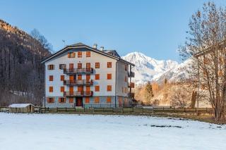 Panoramic chalet with fireplace near Courmayeur - 0