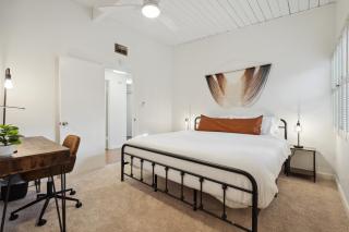 La Jolla Oasis Near Beach & Torrey Pines - 3