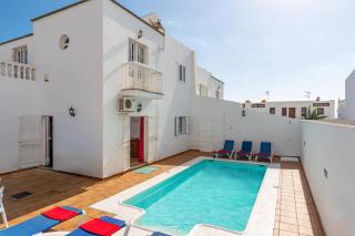 Villa Castillo by Villa Plus - 3