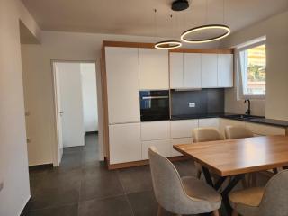 Fantastic Sea View Apartment - 3