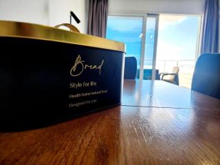 Design Sea View Apartment - 4