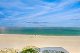 Crescent Beach Club I 12D - 8