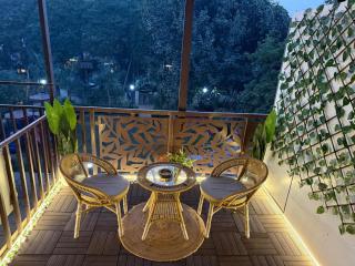 Noor by Saanjh, 1BHK Serviced Apartment, Boho Balcony, Golf Course Road, Sector 43 - 9