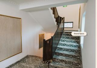 Suru Hotel & Restaurant - 1