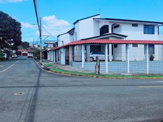 Don Carlos Place UPPER UNIT - 0