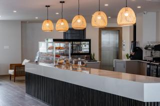 Amazing Sunset Caribe 2-Bedroom Condo with Resort-Style Comfort - 9