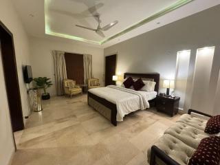 2 Bed Luxury Lower Portion DHA Phase 6 - 0