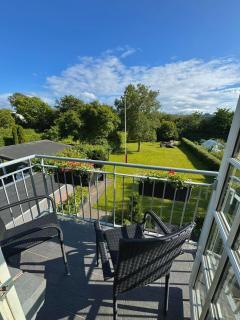 Beautiful villa apartment close to city, beach, ferry, etc - 6