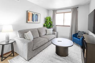 Near K-State Campus - Central Manhattan Stay - 0