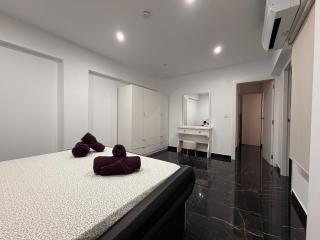 CASTELLON DELUXE - 5