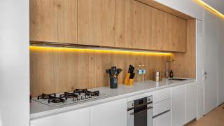 712 - SOHO PV Best Rooftop View - 3