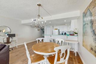 Chateaux Sunset Suites 408 - 6