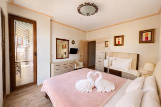 Royal Bay-I Seaview Apartment - 6