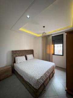 Paradise Blue Wave Hostel - Apartments - 8