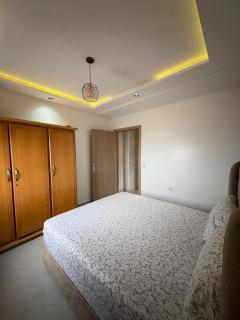 Paradise Blue Wave Hostel - Apartments - 7