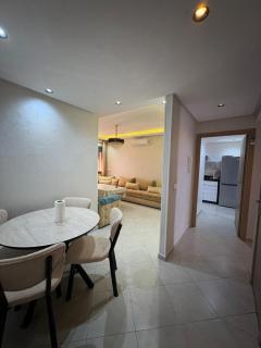 Paradise Blue Wave Hostel - Apartments - 1