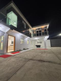 villa la pal de 4 - 8