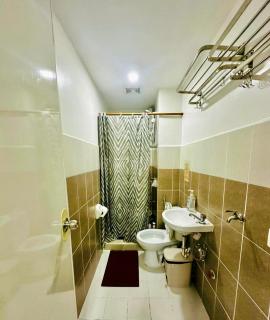 2BR Burnham Hill Condominium - 2