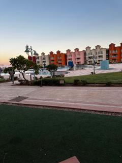 Ain Sokhna, nice chalets on the beach - 1
