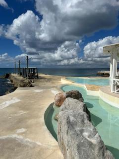 Tracadero Beach Club 1BR, full amenities & 7 Pools - 1