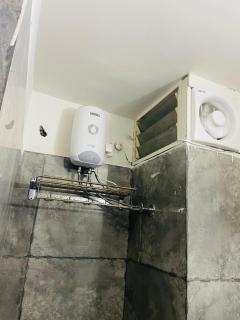 Pareva's Nest premium studio Apartment - 5