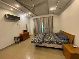 Bahria Executive Lodges - 8