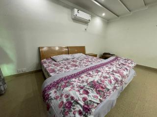 Bahria Executive Lodges - 7