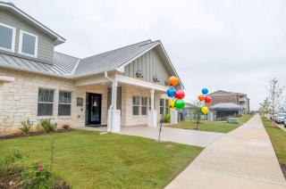 Landing Apartments - Whispering Pointe Apartments - 2