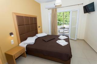 Aristidis Garden1 - 8