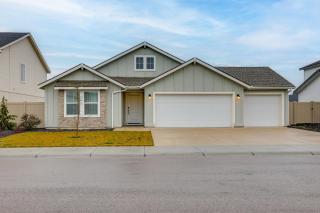 Newly Built Home with Yard, 4 Mi to Dtwn Caldwell! - 7