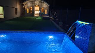 Natha's Hill View Resort - 8