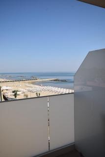 Mondial Blue Suite - 8