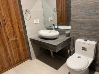 Two Bed Furnished Air Conditioned Apartment - 5