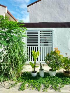 Corner Nook Transient - 4