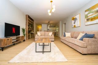 Elite 3 Bedroom Stay-Luxury Living Awaits! - 0