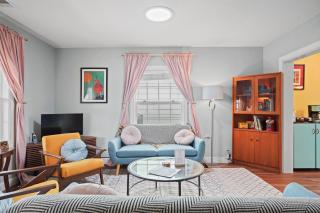 Craftsman 3BR Near UC Davis Pet-Friendly - 0