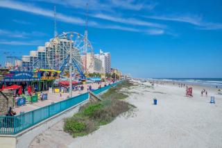 Daytona Beach Club 320- Daytona Dreamin' - 9