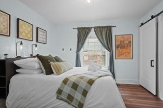 Downtown 3BR Near UC Davis Pet-Friendly - 3