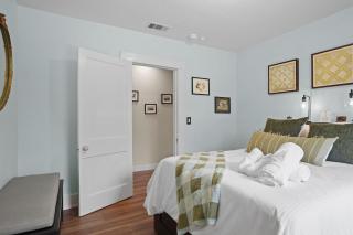 Downtown 3BR Near UC Davis Pet-Friendly - 2