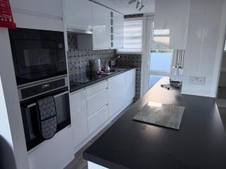 92 Blueberry Lodge - Sea Views - 2