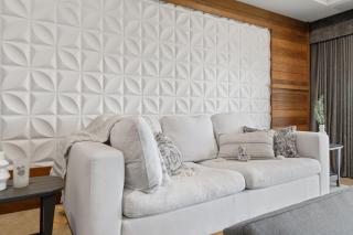 Luxury 4BR Escape Private Cinema & Views - Leander - 2