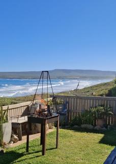 Whalecome - Witsand Beachfront House - 6