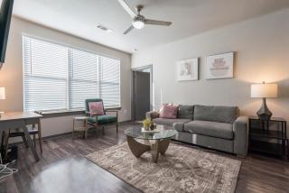 Landing Apartments - Lofts on Main - 9