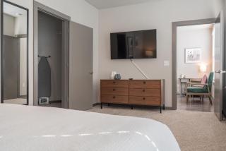 Landing Apartments - Lofts on Main - 1