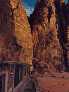 Bedouin Secret cave camp - 4